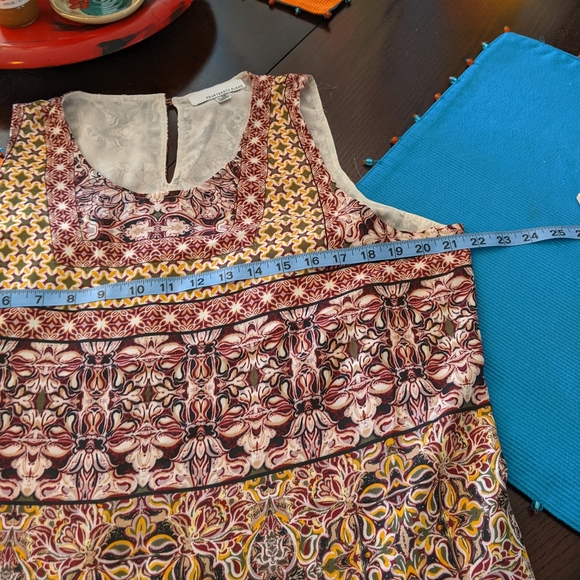 Fourteenth place sleeveless blouse - Picture 10 of 10